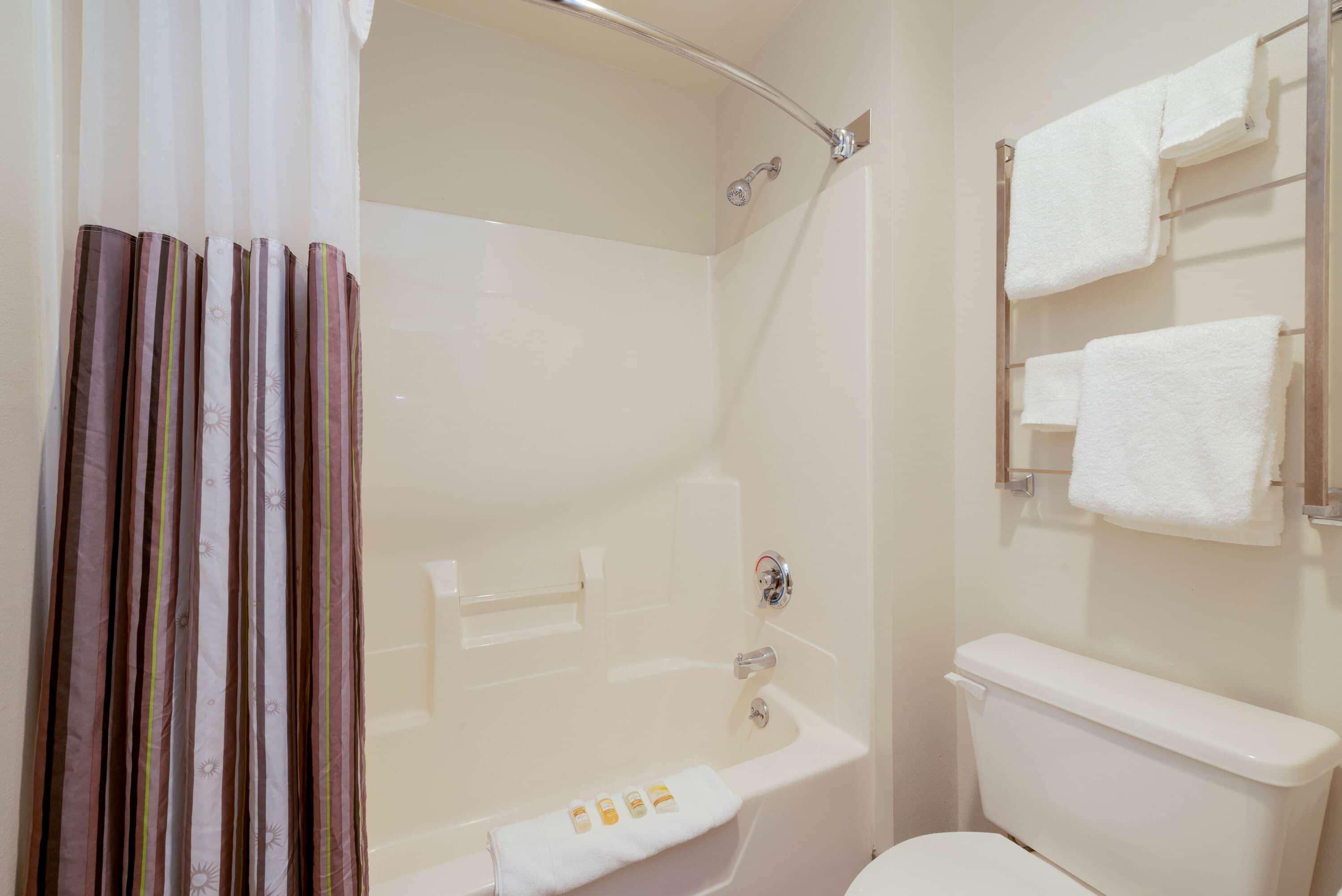 La Quinta By Wyndham Cleveland Macedonia