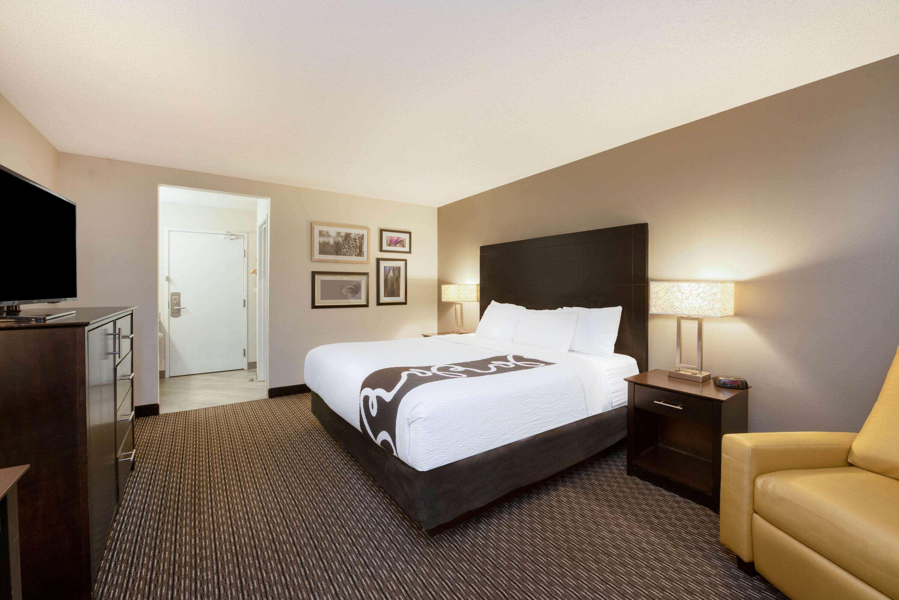La Quinta By Wyndham Cleveland Hotel Macedonia